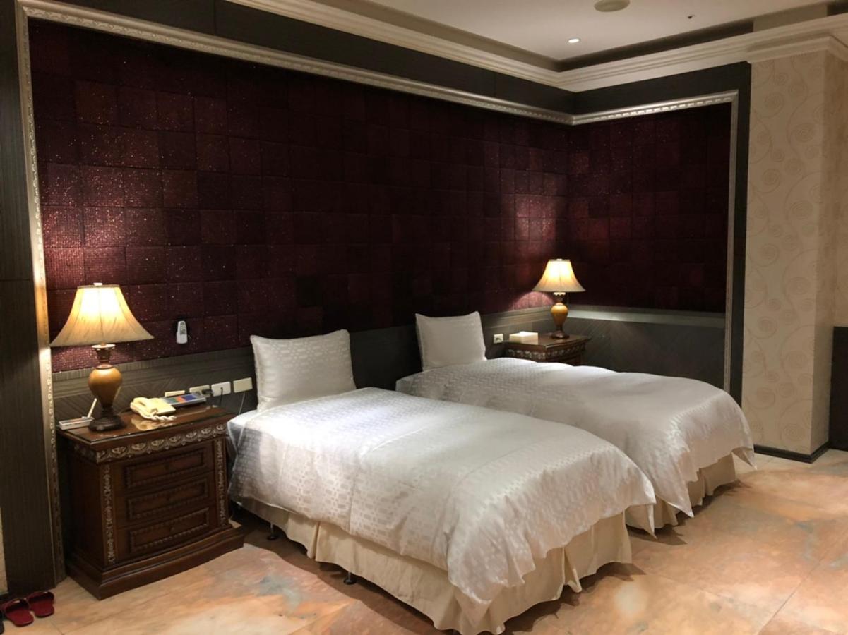Royal Garden Motel - Chiayi Branch Extérieur photo